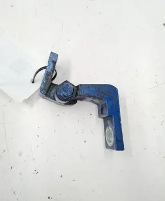 Volkswagen Touran I Rear door upper hinge