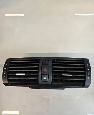 BMW 1 E81 E87 Dash center air vent grill 7059189