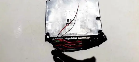 Mazda Premacy Engine control unit/module 2758005773 rf4p18881d