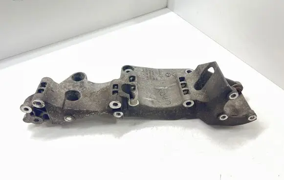 Volkswagen Caddy Generator/alternator bracket 045903143F R045903143F