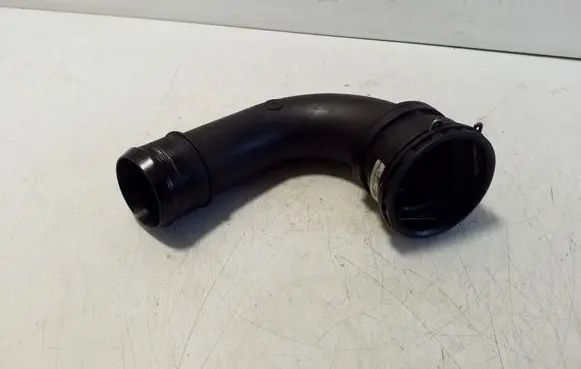 Land Rover Discovery Sport Intercooler hose/pipe GJ326C715AA