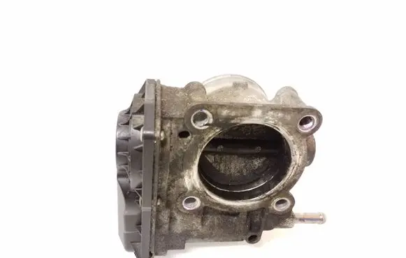 Toyota Auris 150 Throttle valve 2203037010 E2686 14104K27H