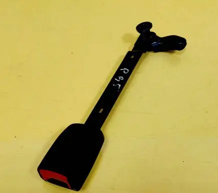 Volkswagen PASSAT B5 Front seatbelt buckle 3B0858472