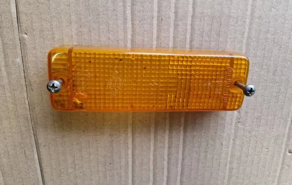 Volkswagen Golf I Front indicator light 155953141