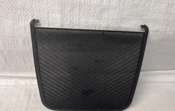 BMW M3 Subwoofer grill/trim 8222942