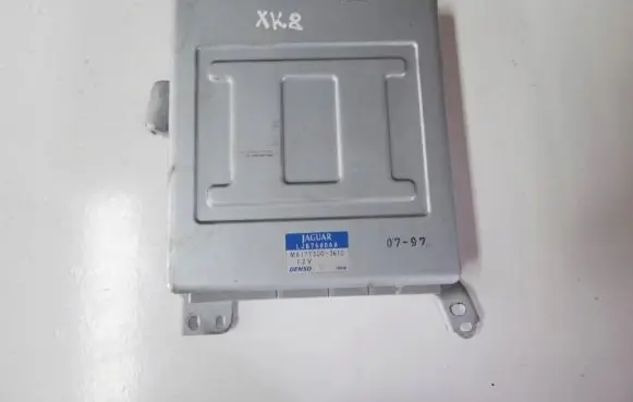 Jaguar XK8 - XKR Air conditioning/heating control unit LJB7600AA