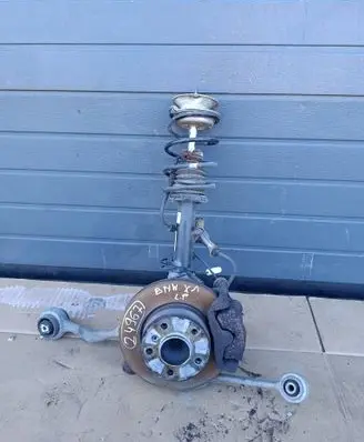 BMW 1 E81 E87 Front wheel hub spindle knuckle 