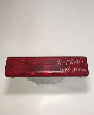 Nissan X-Trail T30 Third/center stoplight 4916