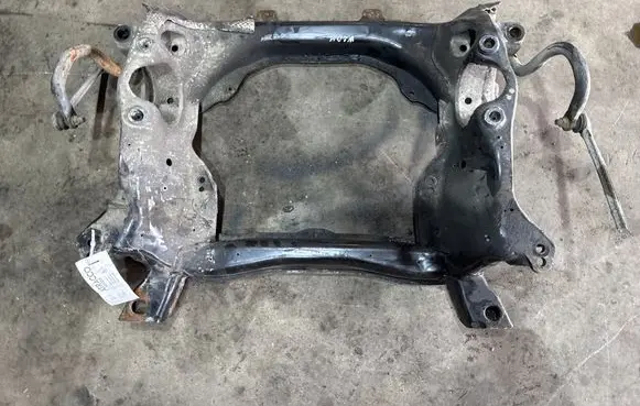 Mercedes-Benz C W204 Front subframe A2126280357 A2126280457