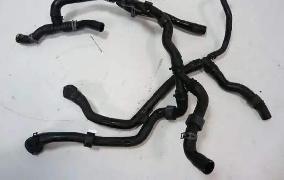 Volkswagen Up Fuel line/pipe/hose 