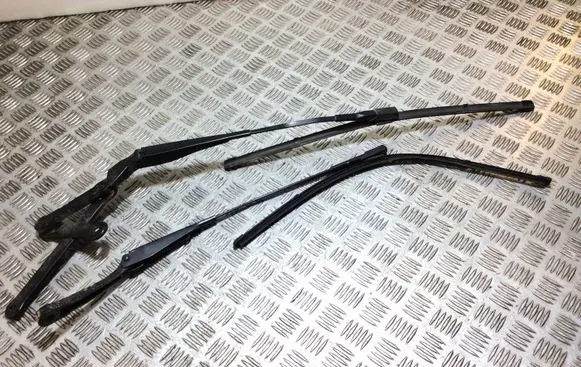 Mercedes-Benz GLC X253 C253 Front wiper blade arm A2538200344 A2538207000
