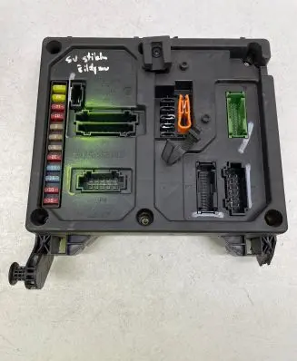 Ford Galaxy Fuse module S120042200B ETS300200