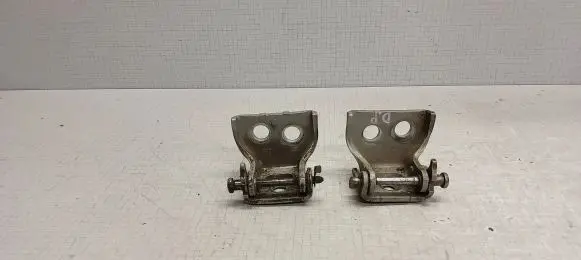 Peugeot 307 Front door hinge set 