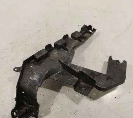Renault Scenic II - Grand scenic II Rear bumper mounting bracket 8200228454