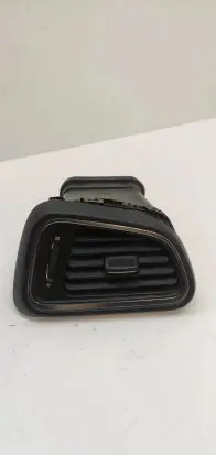 Renault Kadjar Dashboard air vent grill cover trim 00189172