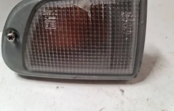 Mitsubishi Space Wagon Front indicator light 01463 04543321
