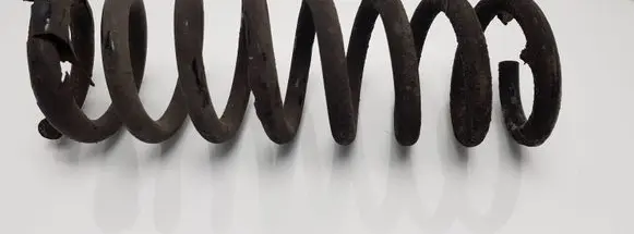 Mercedes-Benz E W210 Rear coil spring