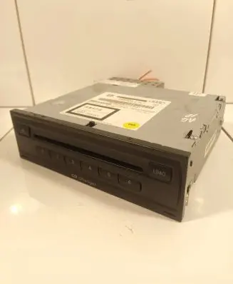 Audi A6 S6 C6 4F CD/DVD changer 8X0035110C CXCA1993G