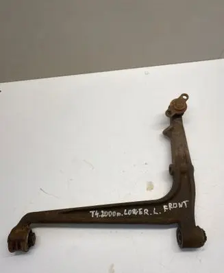Volkswagen Transporter - Caravelle T4 Front lower control arm/wishbone 701407166