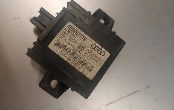 Audi A8 S8 D3 4E Alarm control unit/module 4E0907719 28053787