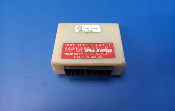 Honda Civic Alarm relay 39880S6AE11M1