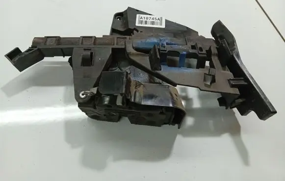 Ford Focus C-MAX Rear door lock 