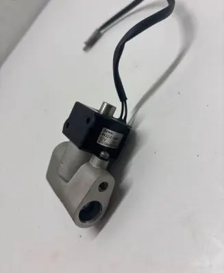 Toyota C-HR II Air conditioning (A/C) expansion valve 4433101690
