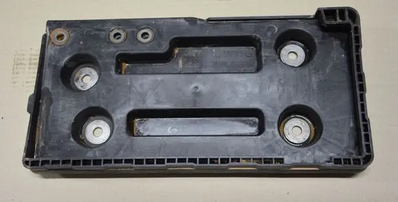 Volkswagen Arteon Battery tray 3Q0804869