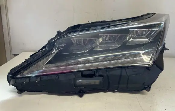 Lexus RX 450H Headlight/headlamp 8114548D70 8114548D40
