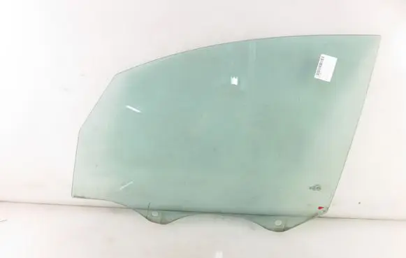 Audi A2 Front door window glass four-door 