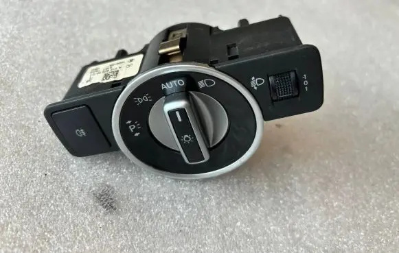 Mercedes-Benz E W212 Light switch A2129055001 1009155 2129055001