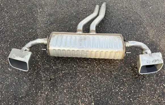 Porsche Cayenne (9Y0 9Y3) Rear muffler/silencer tail pipe 4M4253611J