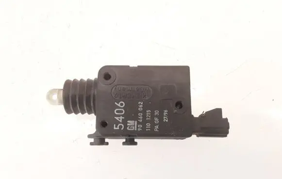 Opel Omega B1 Tailgate boot lock/latch motor 90460062
