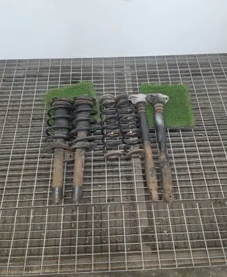 Skoda Yeti (5L) Set of springs and shock absorbers (Front and rear) 