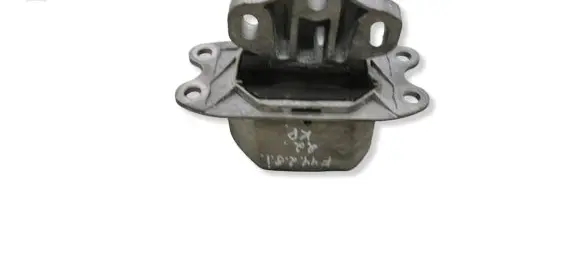 BMW 2 F44 Engine mount bracket 6853449