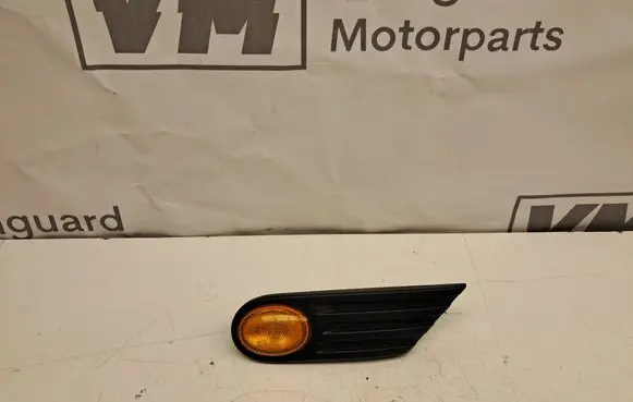 Mini One - Cooper Clubman R55 Front fender indicator light 2751503