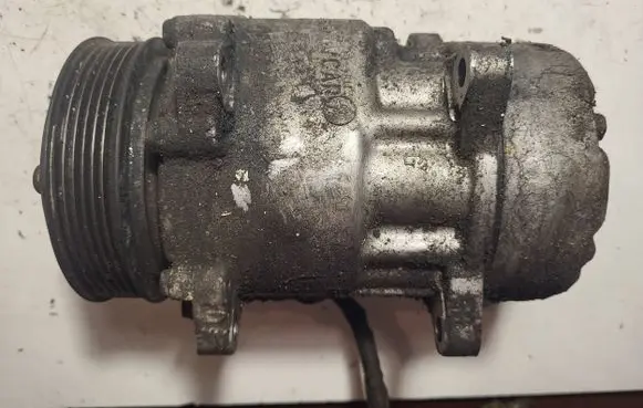 Volvo V50 Air conditioning (A/C) compressor (pump) SD7V16 R134A 1359702180