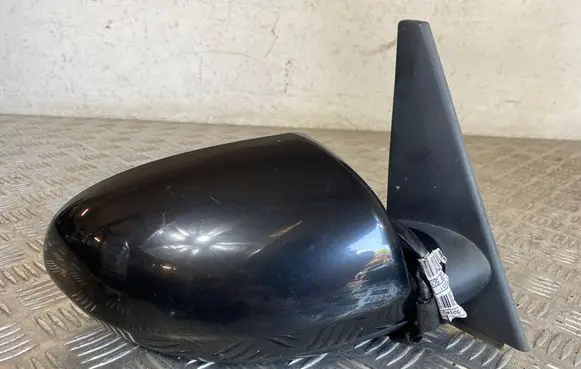 Audi A2 Front door electric wing mirror 8Z2858532 12322022