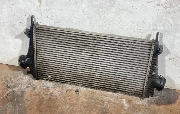 Opel Insignia A Intercooler radiator 13241751