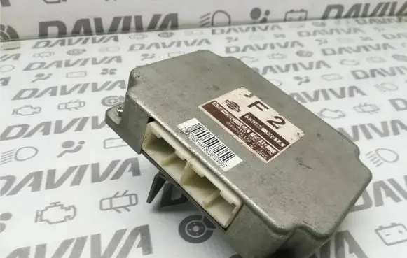Nissan Navara D40 Gearbox control unit/module 330843X41A