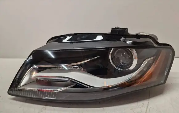 Audi A4 S4 B8 8K Headlight/headlamp LE07F6164 0302530271