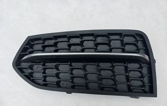 BMW 2 F22 F23 Front bumper lower grill 8055955