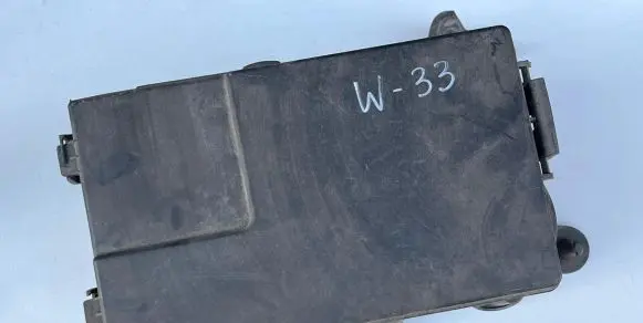 Battery box tray