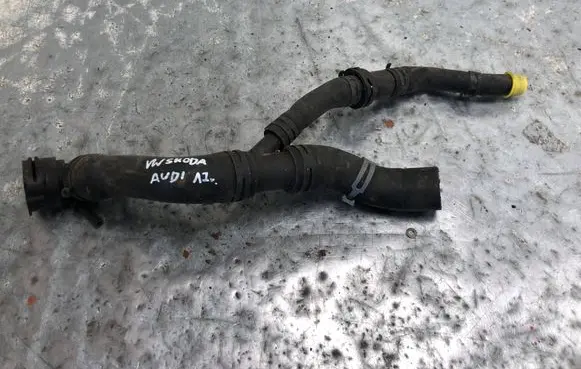 Volkswagen Golf VII Engine coolant pipe/hose 5Q0122291BDBILI 5Q0122291BD