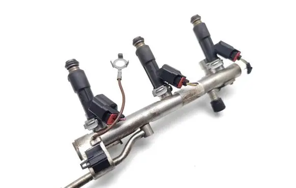 Opel Vivaro Fuel injectors set 55490716 12655674
