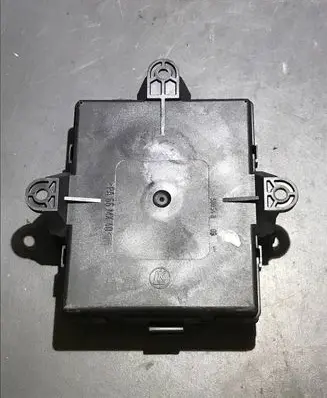 Mercedes-Benz B W245 Door control unit/module A1698209126 64052905359101 05072364