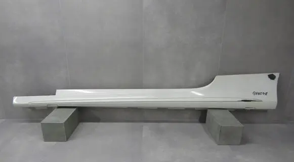 Mercedes-Benz C AMG W202 Front sill (body part) A2056980500