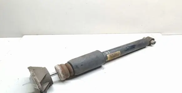 BMW 4 F32 F33 Rear shock absorber/damper 685091 3352685091