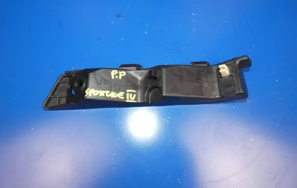 KIA Sportage Front bumper mounting bracket 86516F1000