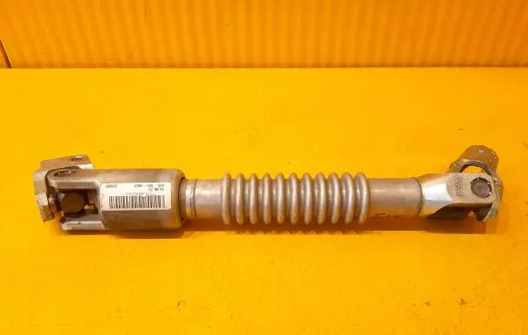 BMW 2 F45 Prop shaft universal joint 8865653